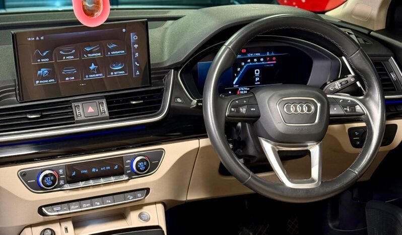 
								2024 Audi Q5 45 TFSI Quattro Technology full									