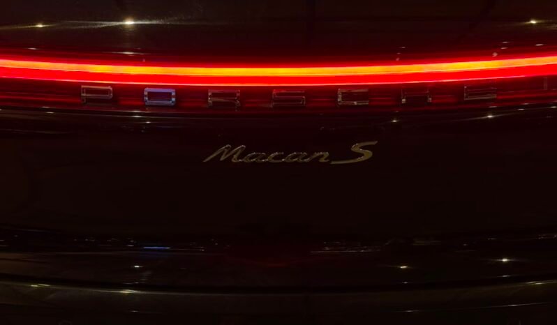 
								2020 Porsche Macan S full									
