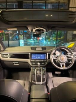 
										2020 Porsche Macan S full									