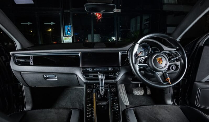 
								2020 Porsche Macan S full									