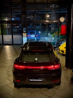 
										2020 Porsche Macan S full									