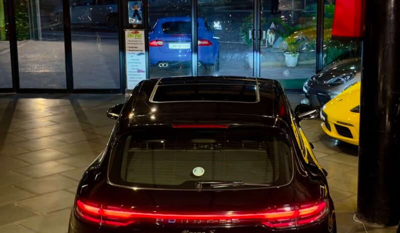 
								2020 Porsche Macan S full									