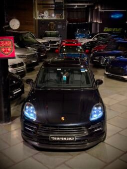 
										2020 Porsche Macan S full									