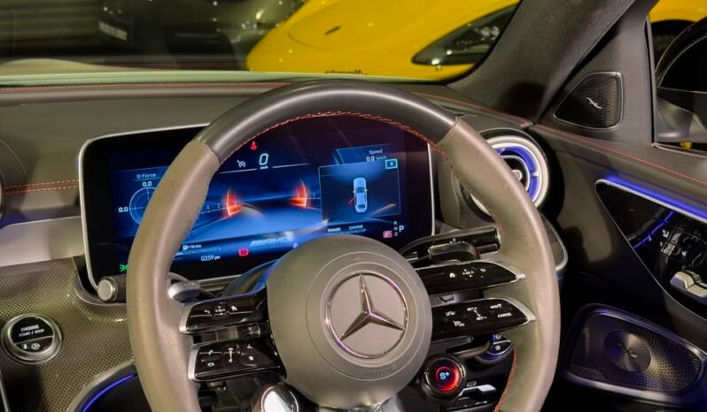 
								2025 Mercedes-AMG C43 4MATIC+ (CBU) full									