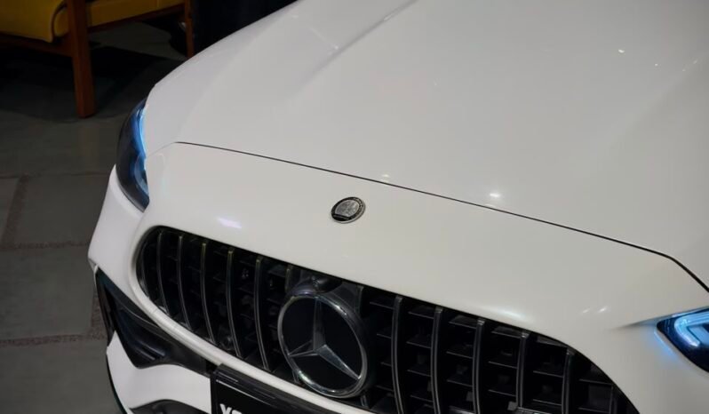 
								2025 Mercedes-AMG C43 4MATIC+ (CBU) full									