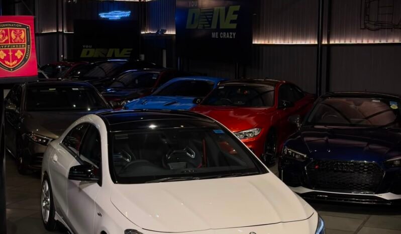 
								Mercedes-Benz CLA 45 AMG 4MATIC full									