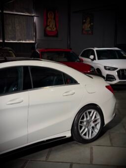 
										Mercedes-Benz CLA 45 AMG 4MATIC full									