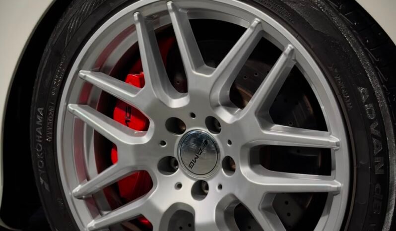 
								Mercedes-Benz CLA 45 AMG 4MATIC full									