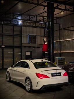 
										Mercedes-Benz CLA 45 AMG 4MATIC full									