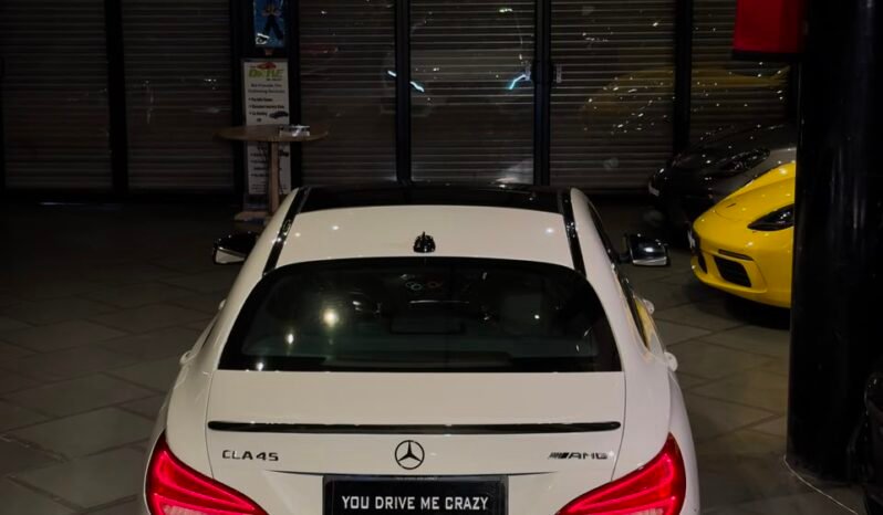 
								Mercedes-Benz CLA 45 AMG 4MATIC full									