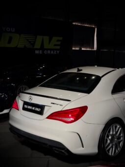 
										Mercedes-Benz CLA 45 AMG 4MATIC full									