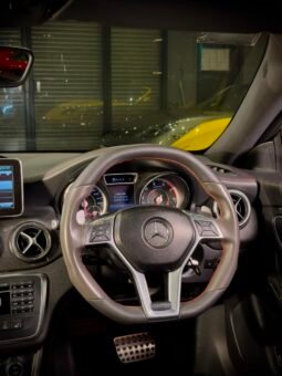 
										Mercedes-Benz CLA 45 AMG 4MATIC full									