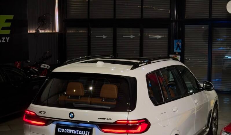 
								BMW X7 xDrive40i M Sport LCI full									