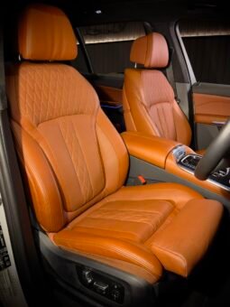 
										BMW X7 xDrive40i M Sport LCI full									