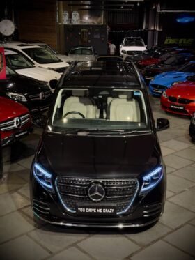 MERCEDES-BENZ V300 EWB HYBRID