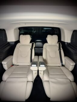 
										MERCEDES-BENZ V300 EWB HYBRID full									