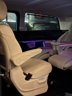 
										MERCEDES-BENZ V300 EWB HYBRID full									