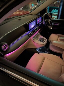
										MERCEDES-BENZ V300 EWB HYBRID full									