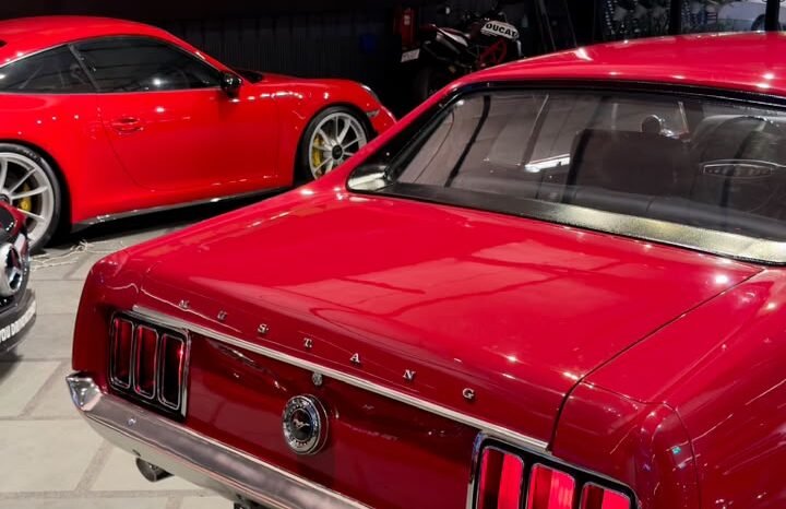 
								FORD MUSTANG MACH 1 full									