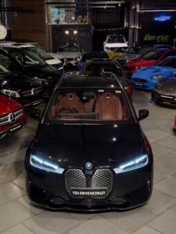 
										Bmw ELECTRICFIED iX Drive 40 full									