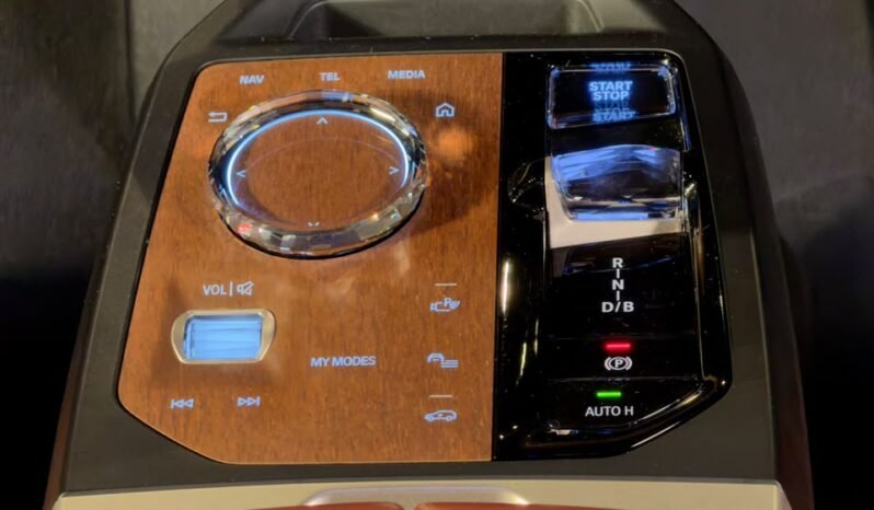 
								Bmw ELECTRICFIED iX Drive 40 full									