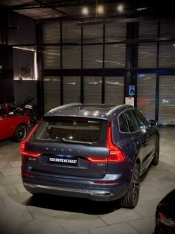 
										VOLVO XC60 B5 ULTIMATE AWD full									