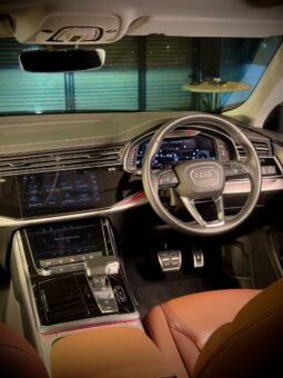 
										2025 AUDI Q8 55 TFSI QUATTRO full									