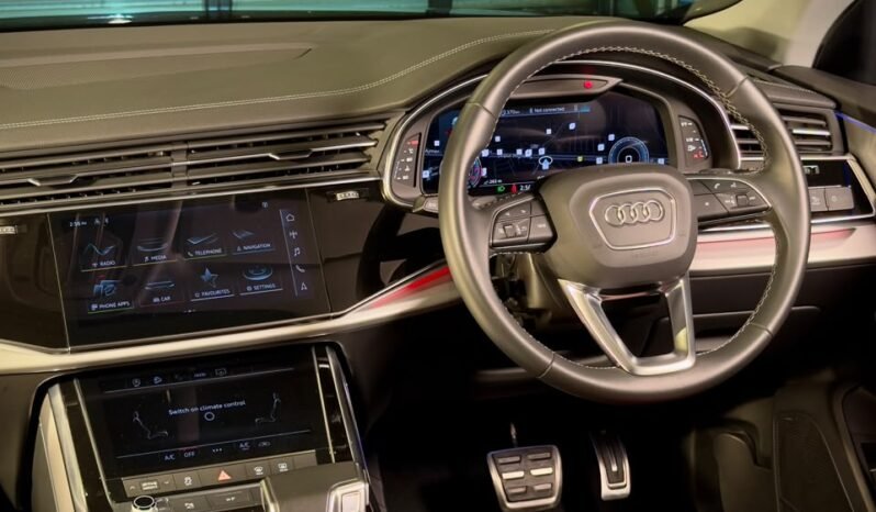 
								2025 AUDI Q8 55 TFSI QUATTRO full									