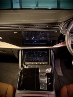
										2025 AUDI Q8 55 TFSI QUATTRO full									