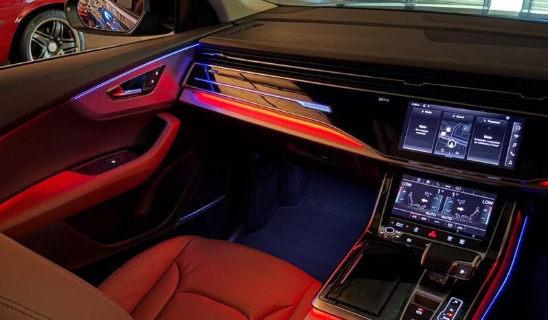 
								2025 AUDI Q8 55 TFSI QUATTRO full									