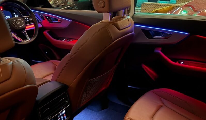 
								2025 AUDI Q8 55 TFSI QUATTRO full									