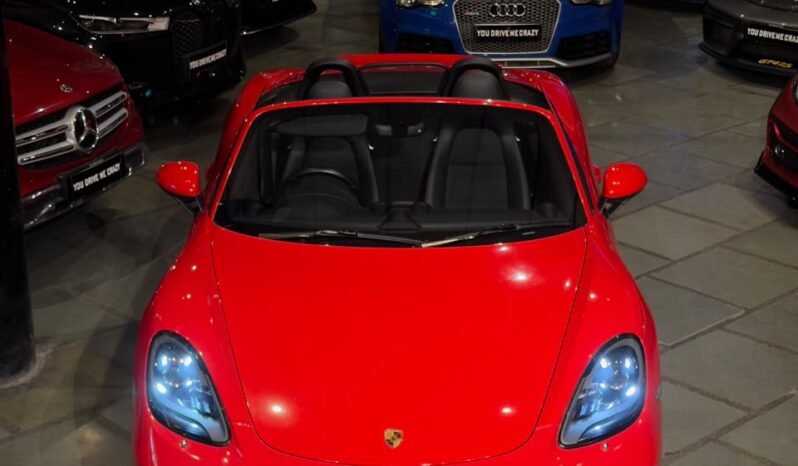 
								PORSCHE 718 BOXSTER | GUARDS RED full									
