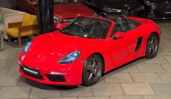 PORSCHE 718 BOXSTER | GUARDS RED