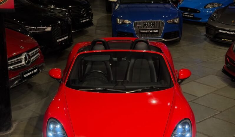 
								PORSCHE 718 BOXSTER | GUARDS RED full									