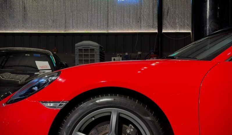 
								PORSCHE 718 BOXSTER | GUARDS RED full									