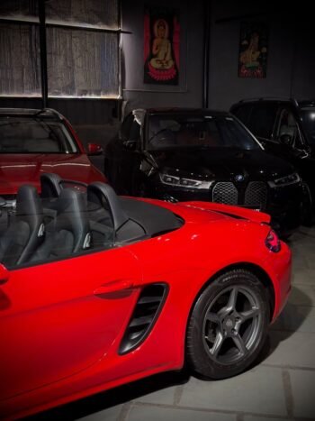 PORSCHE 718 BOXSTER | GUARDS RED