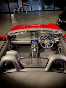 
										PORSCHE 718 BOXSTER | GUARDS RED full									