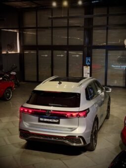 
										VOLKSWAGEN TIGUAN R-LINE | 2026 full									