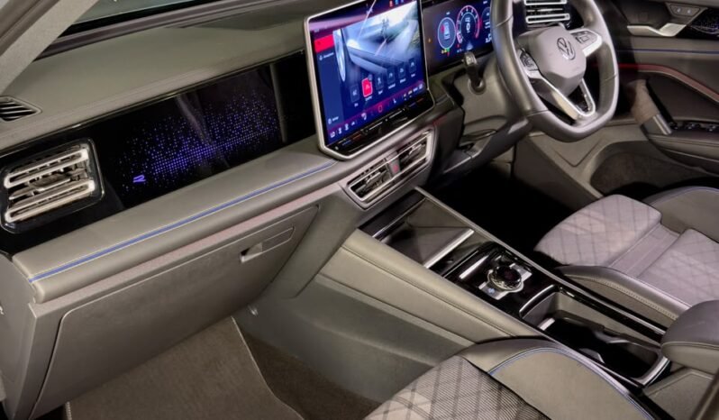 
								VOLKSWAGEN TIGUAN R-LINE | 2026 full									