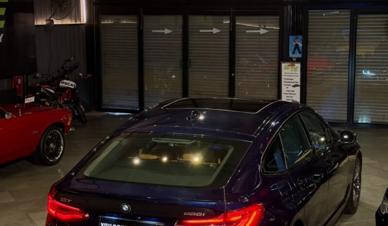 
								BMW 630i GT M SPORT full									