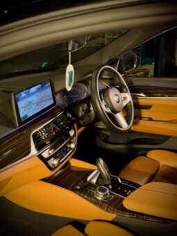 
										BMW 630i GT M SPORT full									