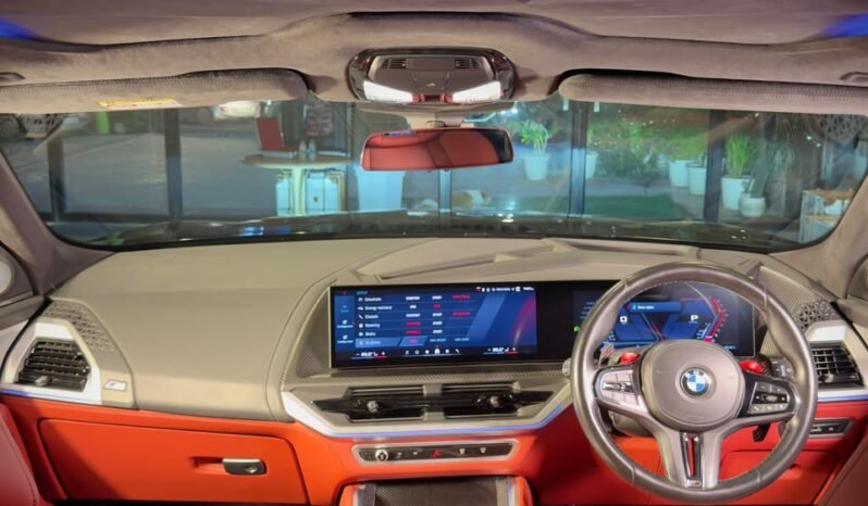 
								BMW XM  644 HP | M xDrive | V8 Plug-In Hybrid full									