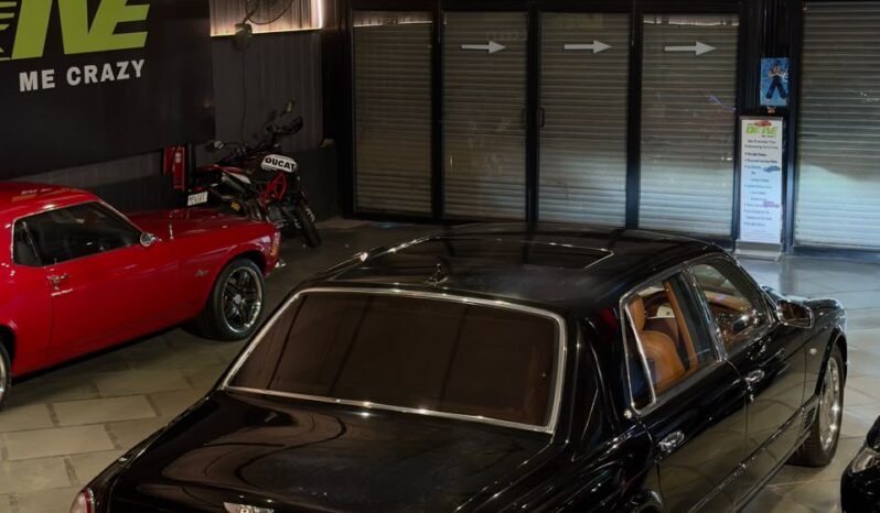 
								BENTLEY ARNAGE RED LABEL LWB — FINAL EDITION full									
