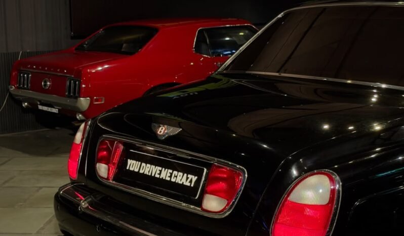 
								BENTLEY ARNAGE RED LABEL LWB — FINAL EDITION full									