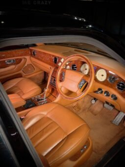 
										BENTLEY ARNAGE RED LABEL LWB — FINAL EDITION full									