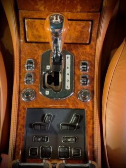 
										BENTLEY ARNAGE RED LABEL LWB — FINAL EDITION full									