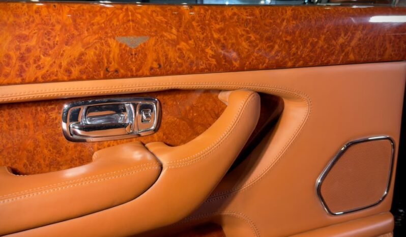 
								BENTLEY ARNAGE RED LABEL LWB — FINAL EDITION full									