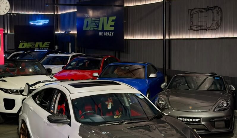 
								HONDA CIVIC 10TH GEN full									