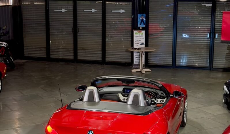 
								BMW Z4 sDRIVE35i full									